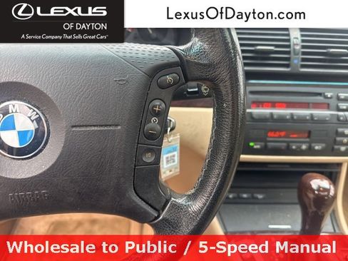 Used 2003 BMW 325xi Sedan image 18