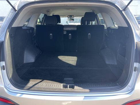 Used 2017 Kia Sorento LX image 25