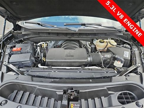 Used 2021 Chevrolet Suburban LT image 30