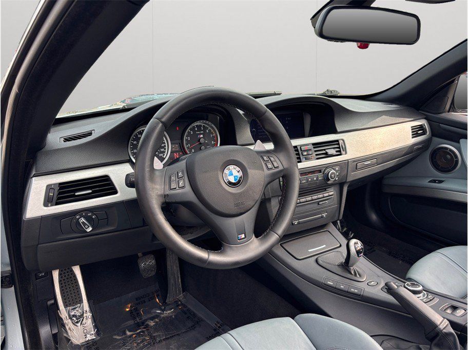 Used 2009 BMW M3 Convertible RWD image 6