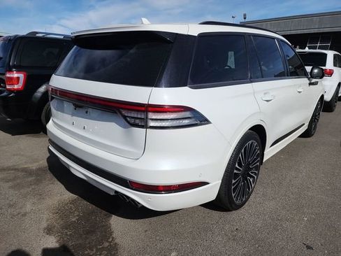 Used 2020 Lincoln Aviator Black Label w/ Dynamic Handling Package AWD/4WD image 2