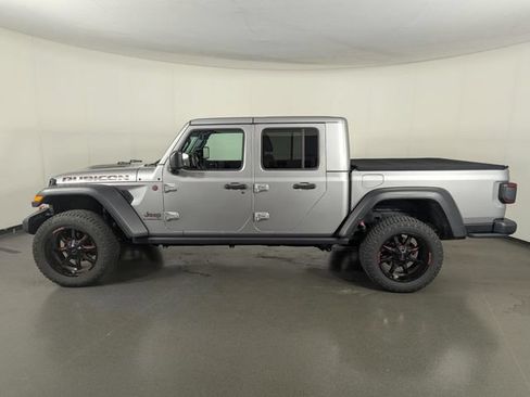 Used 2020 Jeep Gladiator Rubicon w/ Dual Top Group AWD/4WD image 5