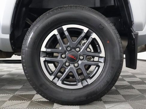 Used 2024 Toyota Tacoma TRD Sport AWD/4WD image 16