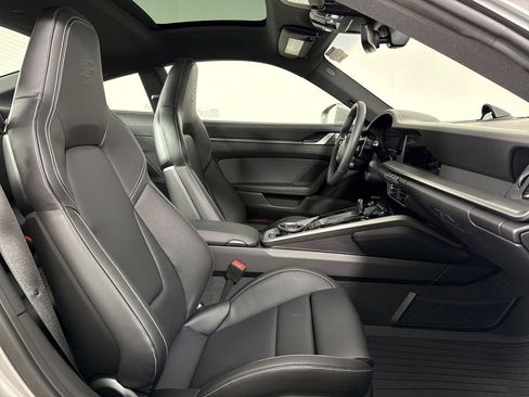 New 2026 Porsche 911 Carrera 4S image 24