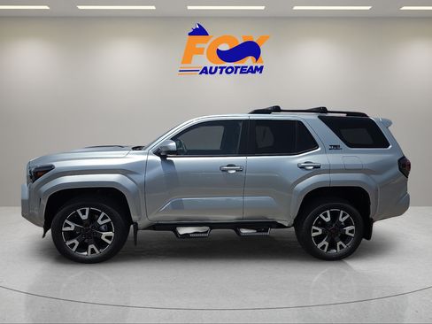 New 2026 Toyota 4Runner TRD Sport AWD/4WD image 2
