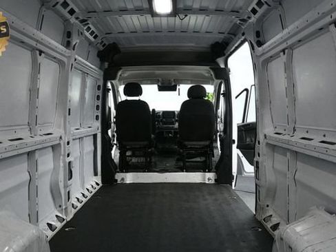 Used 2023 RAM ProMaster 2500 FWD image 26