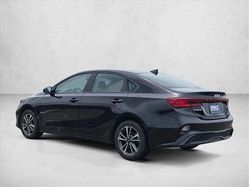 Used 2024 Kia Forte LXS FWD image 7