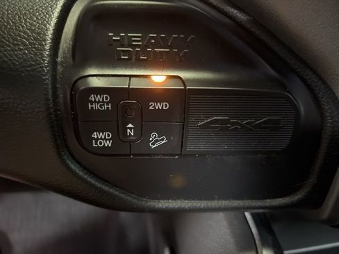 Used 2020 RAM 2500 Laramie w/ Night Edition image 45