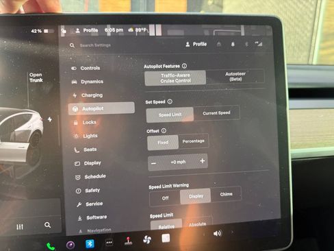 Used 2023 Tesla Model Y Performance image 35