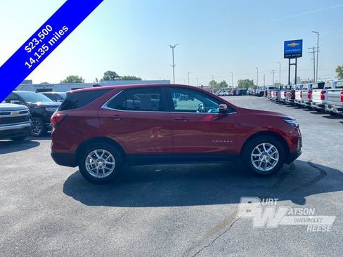 Used 2024 Chevrolet Equinox LT FWD image 9