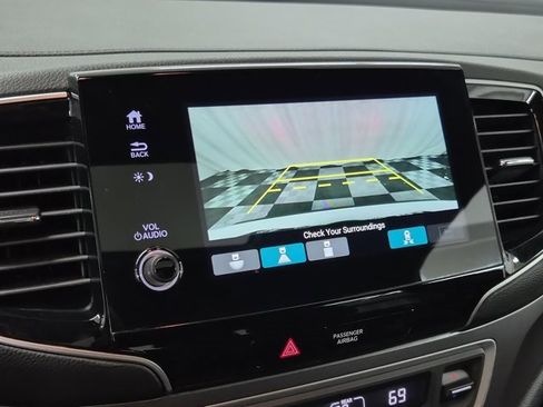 Certified 2023 Honda Passport EX-L image 32