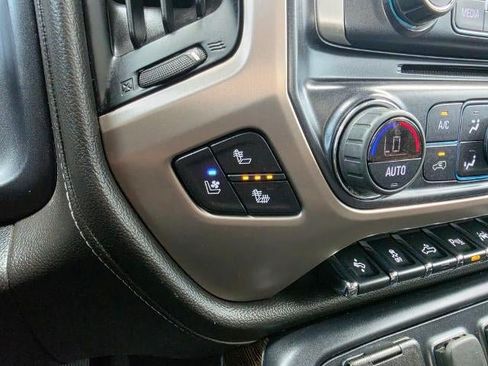 Used 2018 GMC Sierra 1500 Denali w/ Denali Ultimate Package AWD/4WD image 24