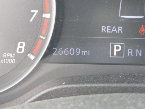 Used 2024 Nissan Titan Platinum Reserve RWD image 3