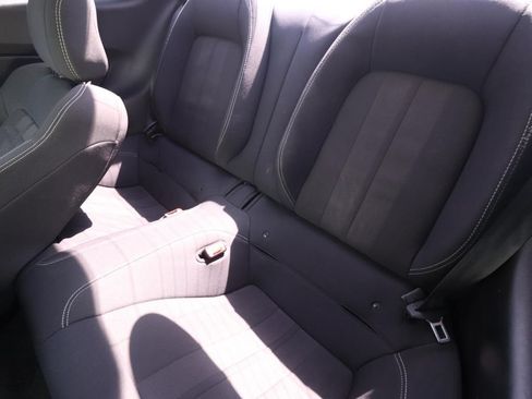 Used 2019 Ford Mustang GT RWD image 6