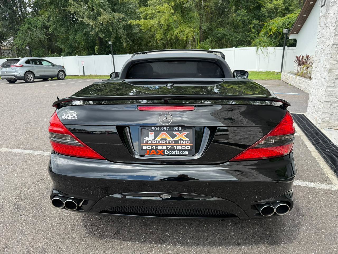 Used 2011 Mercedes-Benz SL 550 image 14