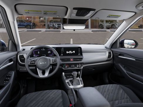 New 2025 Kia Seltos LX image 14
