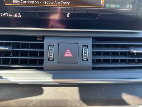 Used 2018 Audi Q5 2.0T Premium Plus w/ Premium Plus Package image 30