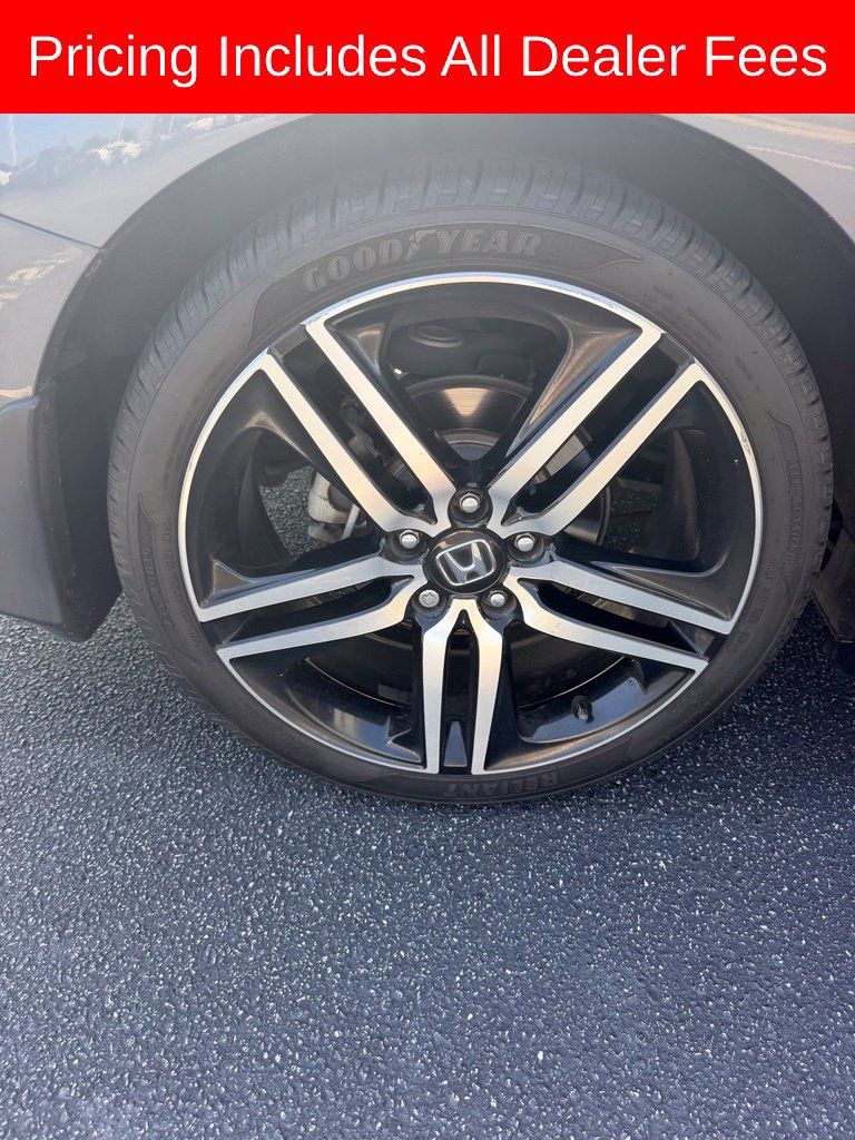 Used 2017 Honda Accord Sport Special Edition image 12
