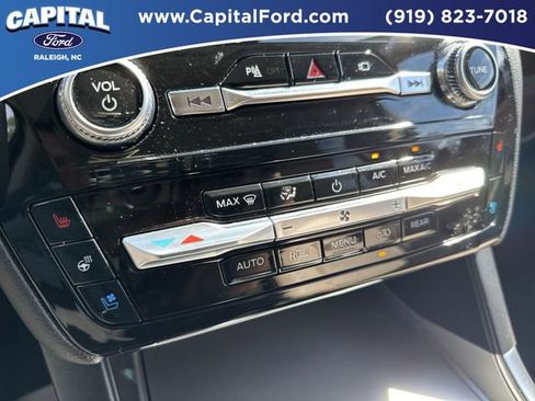 Certified 2022 Ford Explorer Limited w/ Hybrid Equipment Group 310A RWD image 29