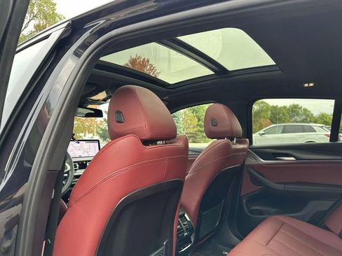 Certified 2023 BMW X4 xDrive30i w/ M Sport Package image 24