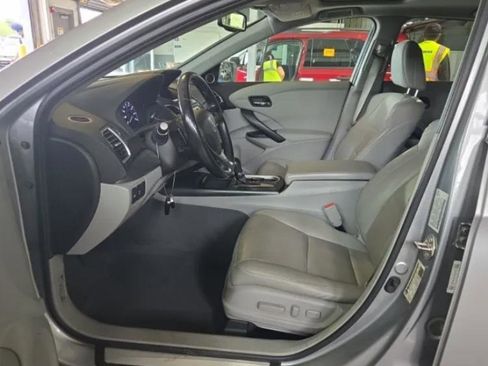 Used 2017 Acura RDX AWD w/ Technology Package image 9