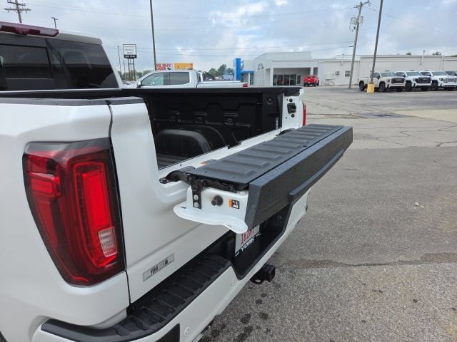 Used 2024 GMC Sierra 1500 Denali w/ Denali Reserve Package AWD/4WD image 14