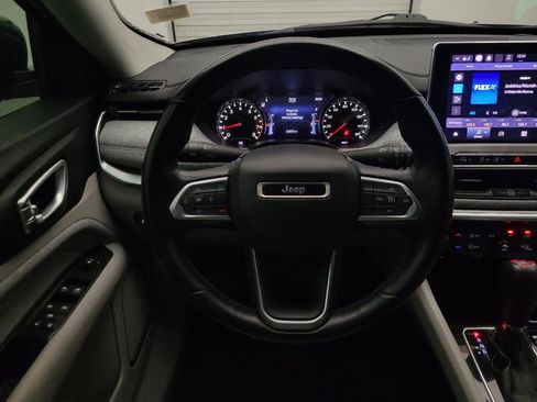Used 2022 Jeep Compass Latitude w/ Convenience Group AWD/4WD image 22