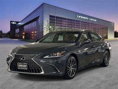Certified 2023 Lexus ES 350 w/ Premium Package