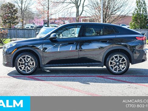 Used 2025 BMW X2 xDrive28i w/ Convenience Package AWD/4WD image 9