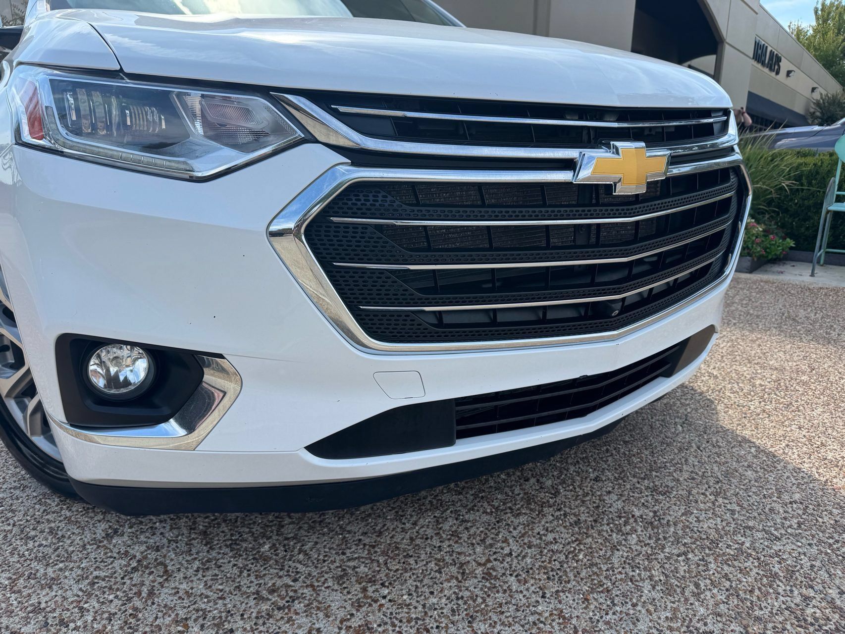 Used 2020 Chevrolet Traverse Premier AWD/4WD image 2