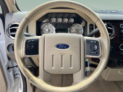 Used 2009 Ford F250 XL AWD/4WD image 13