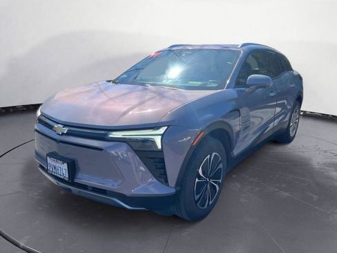 Used 2024 Chevrolet Blazer EV LT image 2