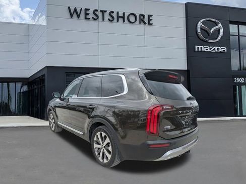 Used 2021 Kia Telluride EX w/ EX Premium Package image 5