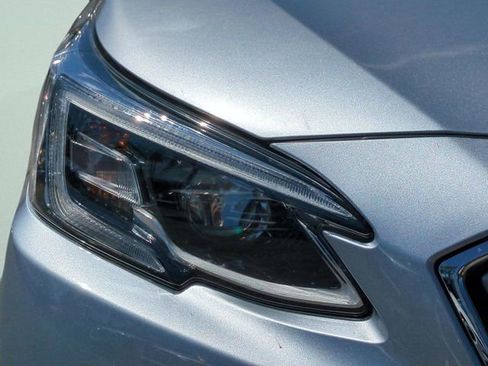 Used 2021 Subaru Outback Limited w/ Popular Package #2 image 10