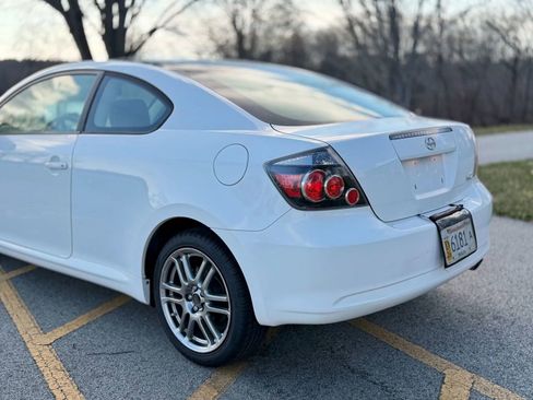 Used 2010 Scion tC FWD image 74