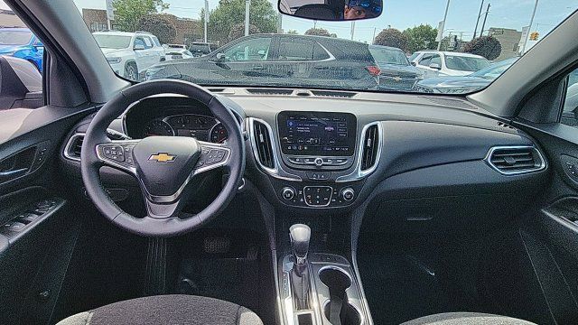 Certified 2024 Chevrolet Equinox LT AWD/4WD image 8