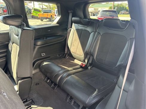 Used 2024 Jeep Grand Cherokee L Altitude image 20