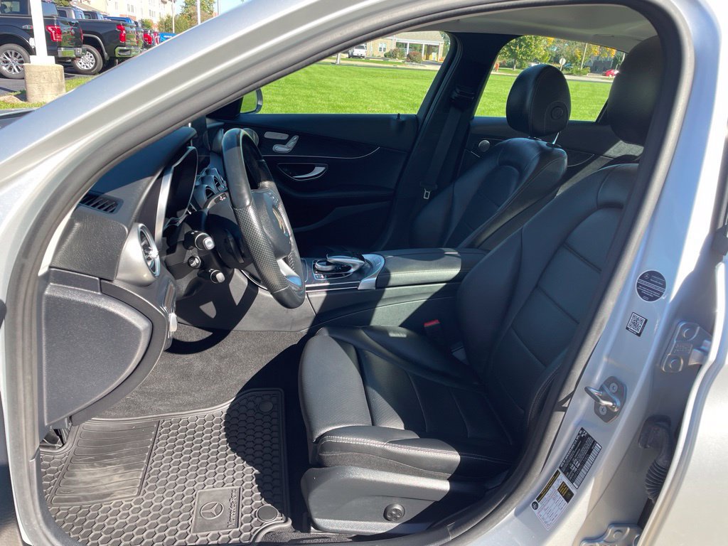 Used 2016 Mercedes-Benz C 300 4MATIC Sedan image 8