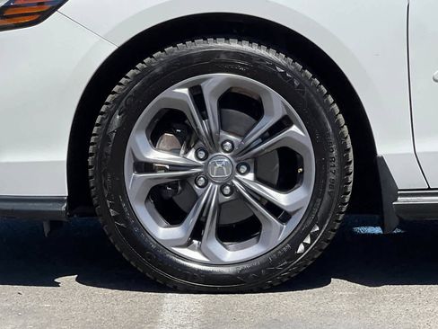 Used 2023 Honda Accord EX image 26