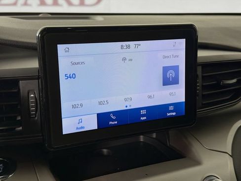 Used 2021 Ford Explorer XLT RWD image 18