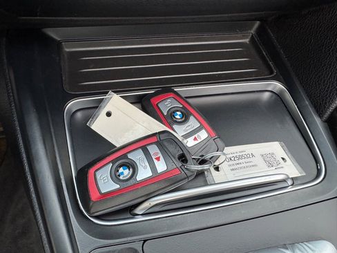 Used 2018 BMW 430i xDrive Convertible image 17