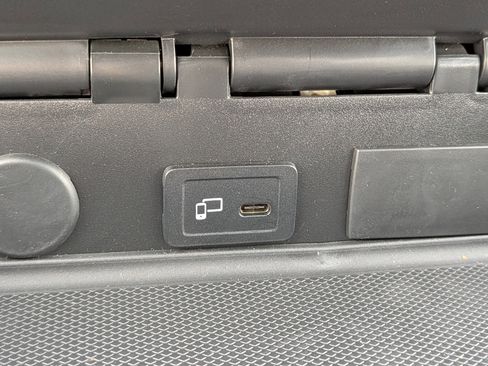 Used 2024 Mercedes-Benz Sprinter 2500 image 31