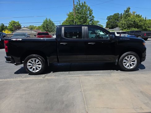Used 2024 Chevrolet Silverado 1500 Custom AWD/4WD image 14