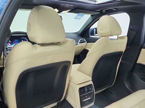 Used 2025 BMW 330i Sedan image 31