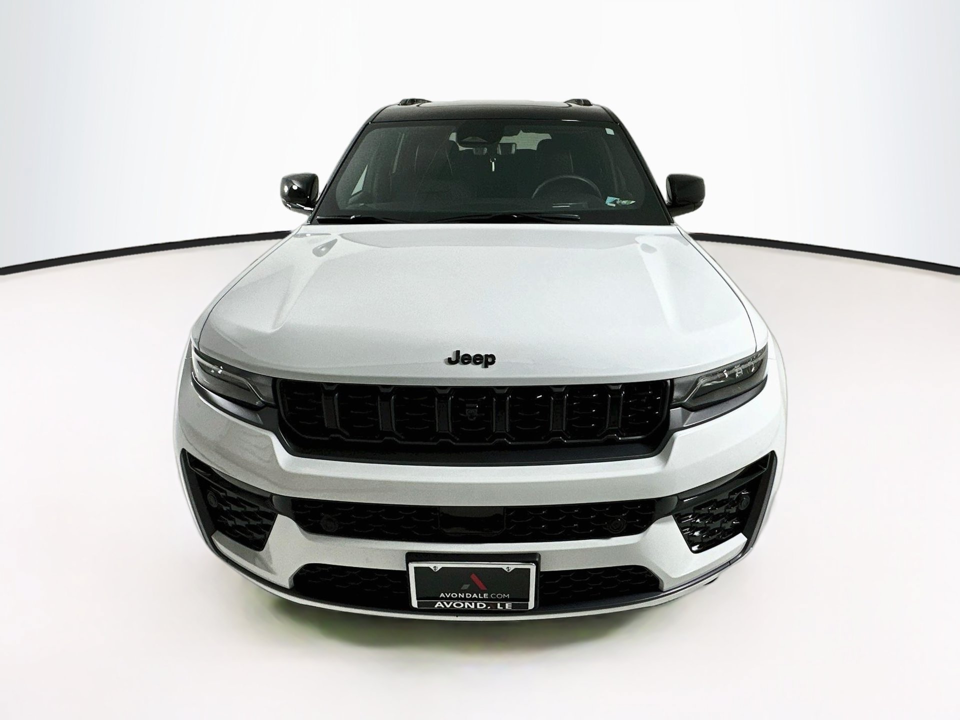 Used 2026 Jeep Grand Cherokee L Summit w/ Obsidian Package AWD/4WD image 2