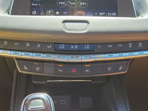 Certified 2023 Cadillac XT4 Sport AWD/4WD image 30
