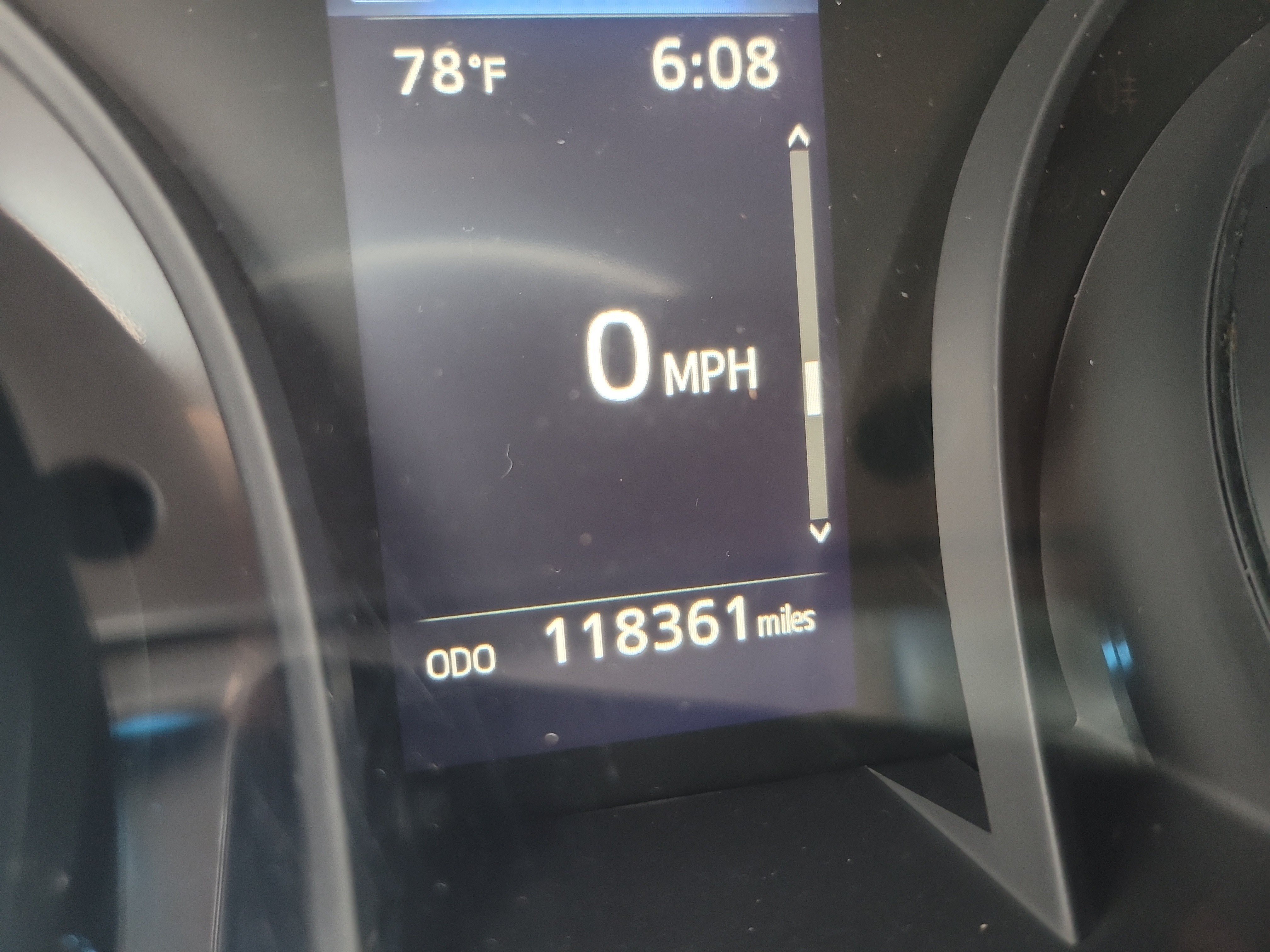 Used 2019 Toyota Camry SE FWD image 30