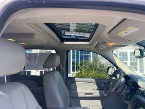 Used 2009 Chevrolet Tahoe LT image 10