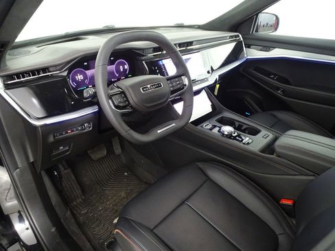 Used 2024 Jeep Wagoneer Launch Edition image 23