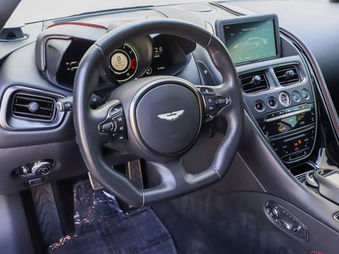 Used 2019 Aston Martin DBS Superleggera RWD image 28